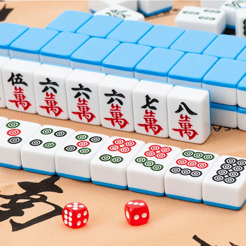 26mm Mini Mahjongs Board Game Portable Travel Set 144pcs Chinese Mahjongs Classic Traditional Chinese Family Tabletop Game