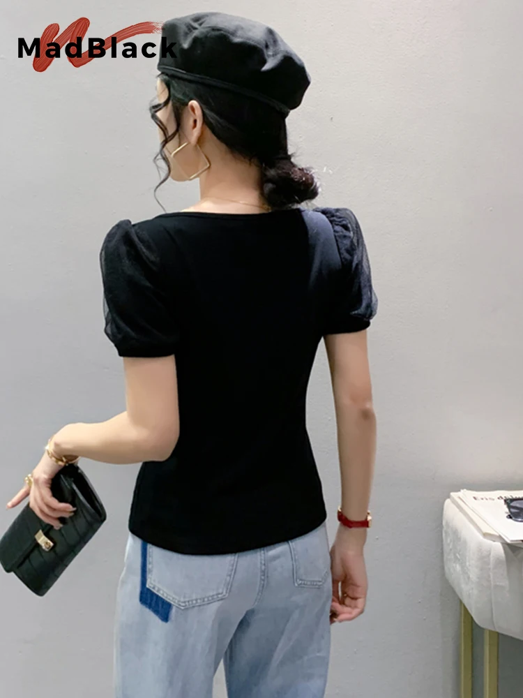 MadBlack 2023 Summer V Necks Tshirts European Clothes Sexy Ruched Women Slim Cotton Tops Short Puff Sleeve Bottoming Tee T33511X