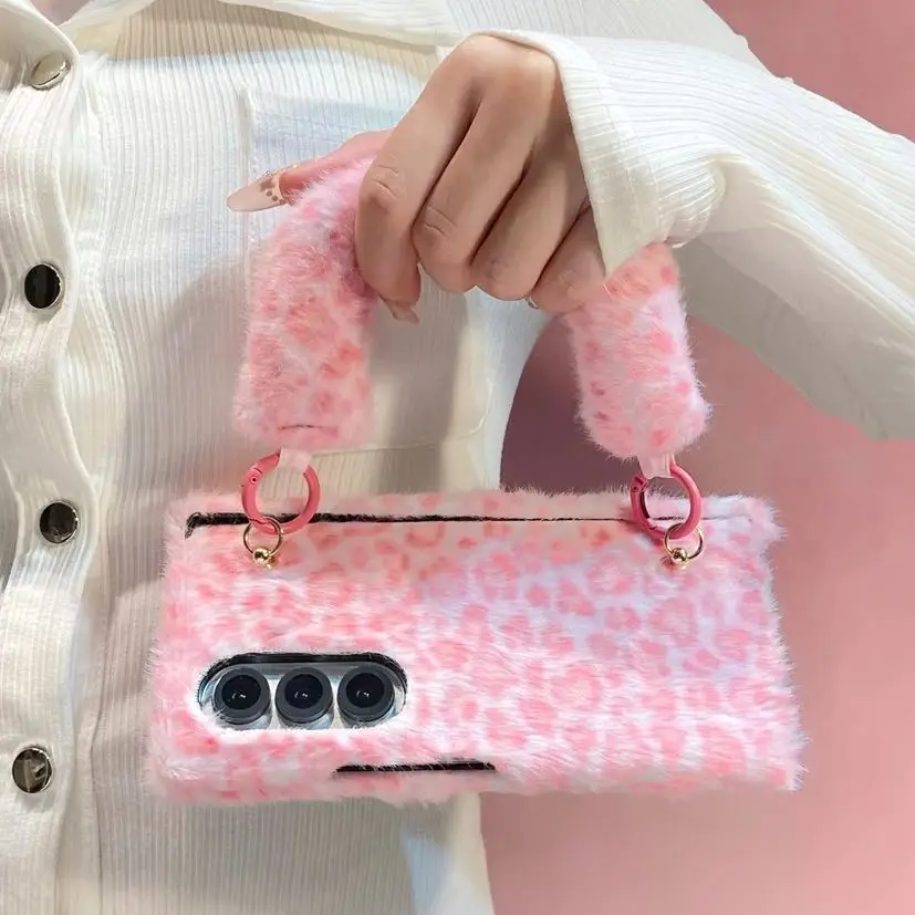 Y2K Classic Leopard Phone Case for Samsung Galaxy Z Fold 8 Ultra Flip 8-3 Fluffy Oversized Fuzzy Hand Grip Protective Cover