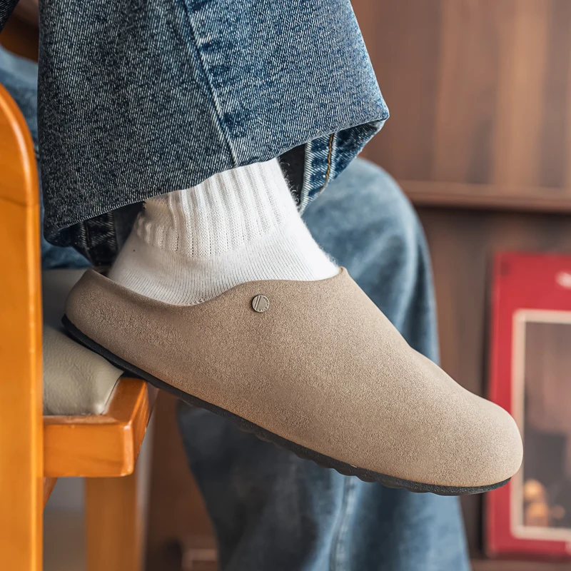 

Fashion Men Suede Leather Mules Comfort Women Potato Shoes with Arch Support Cork Winter Shoes Men Cork Footbed Clogs Slippers