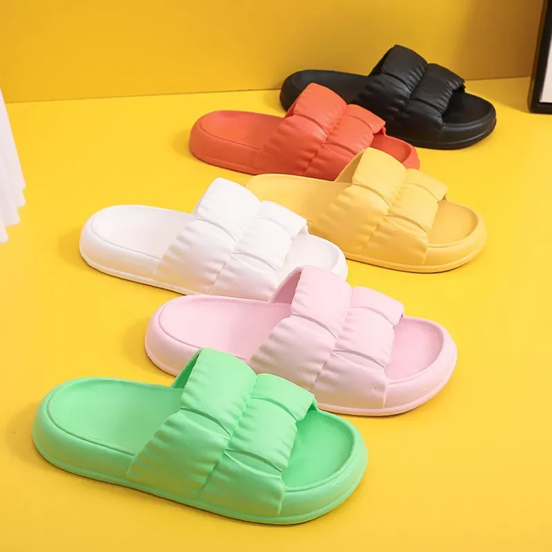 

2023 Women's Soft Sole Cloud Slippers Summer Beach Thick Platform Slipper Sandals Women Eva Slippers for Home Flip Flops Woman