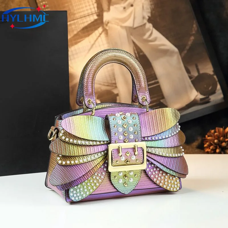 

2024 New Pearl Riveted Wings Women Bag Real Leather Leather Stylish Bag Temperament Shoulder Messenger Bags