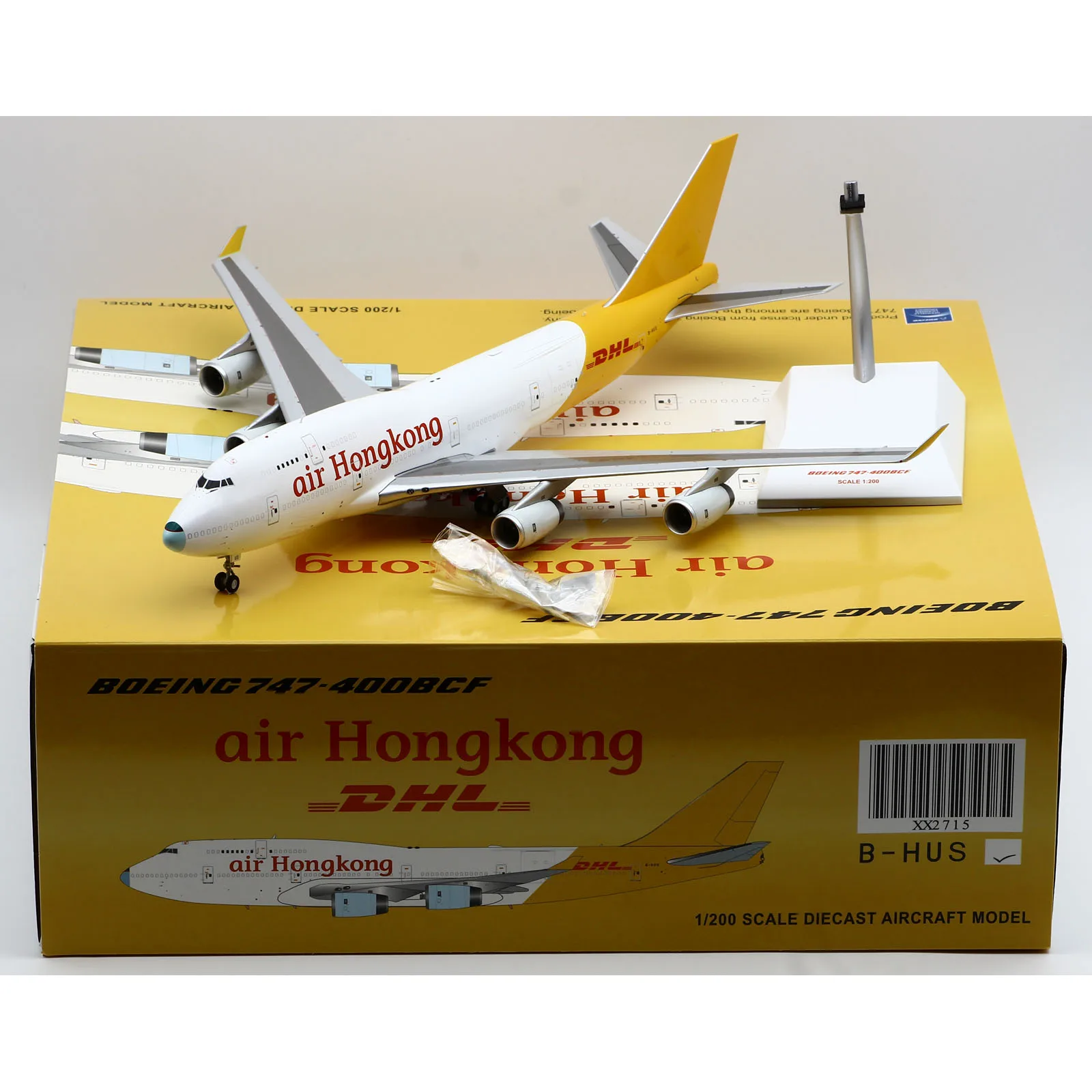 XX2715 Alloy Collectible Plane Gift JC Wings 1:200 Air Hong Kong Boeing B747-400BCF Diecast Aircraft Jet Model B-HUS With Stand