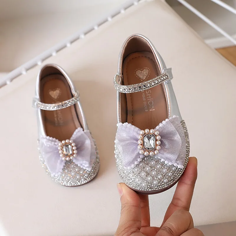 Chaussures de princesse pour filles, chaussures simples à paillettes avec nœud doux, à la mode, semelles souples, antidérapantes, robe de tempérament, 2025