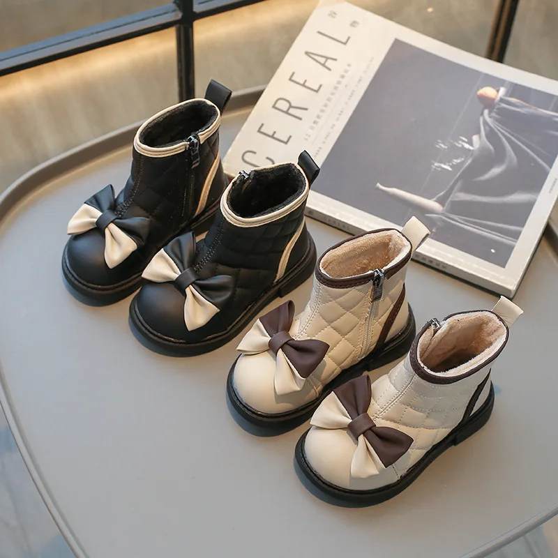

Модная обувь для девочек 2525, новые зимние детские кожаные ботинки с бантом, простые универсальные ботильоны для девочек, удобные нескользящие детские зимние ботинки