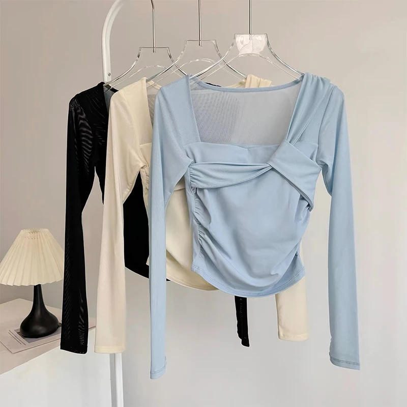 

High-End Mesh Long-Sleeved Yoga Sports Top with Chest Cushion for Running Pilates - Fitness Two-Piece Fake Suit New