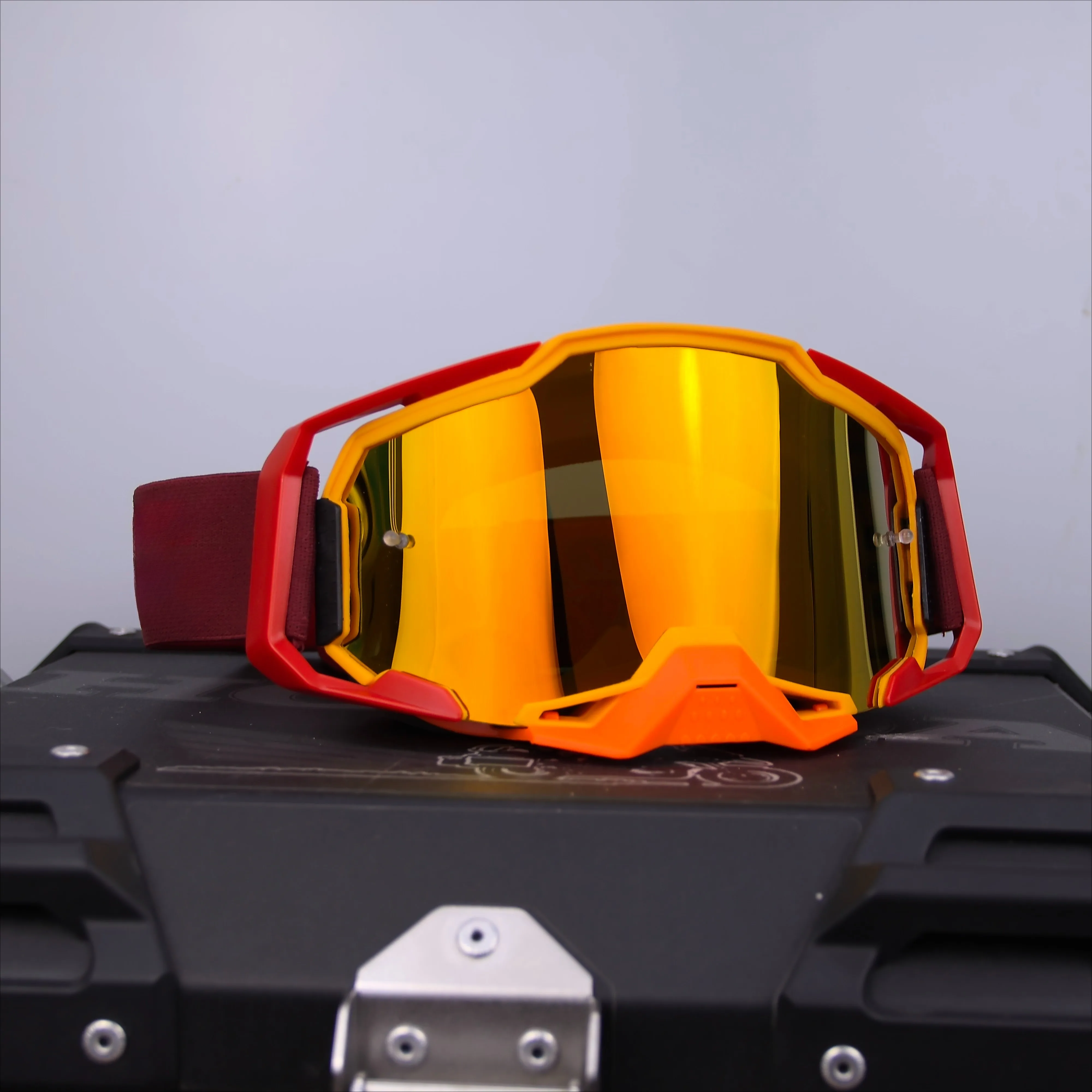 

Latest professional all-terrain vehicle goggles, UV protection, multi-layer foam, outdoor windproof glasses, mountain biking and