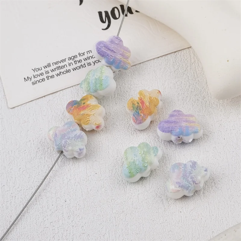 Wholesale 100pcs/lot color Oil painting effect cartoon clouds shape acrylic straight hole beads diy jewelry garment accessory