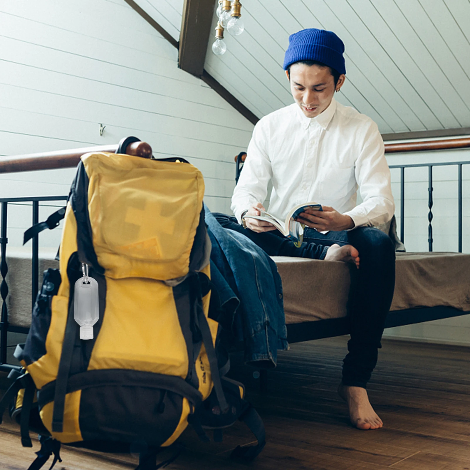 

5pcs 50Ml Travel Bottles Refillable Press Bottles With Hook For Shampoo Face Wash Lotion Portable Liquid Organizer For Yoga