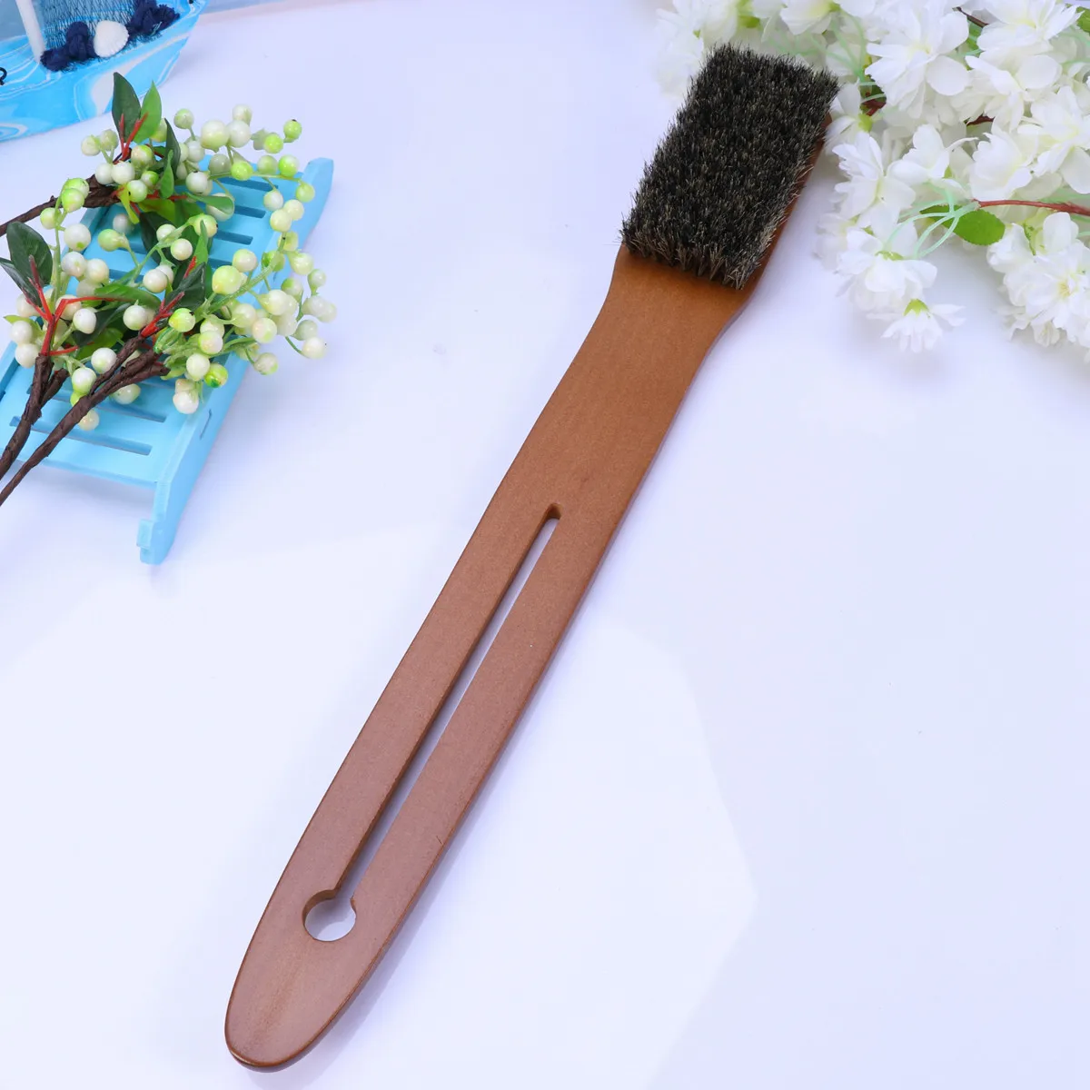 1Pcs Long Handle Bath Brush Natural Wood Handle Premium Soft Natural Bristles for Exfoliating Skin Stimulating Blood Circulation