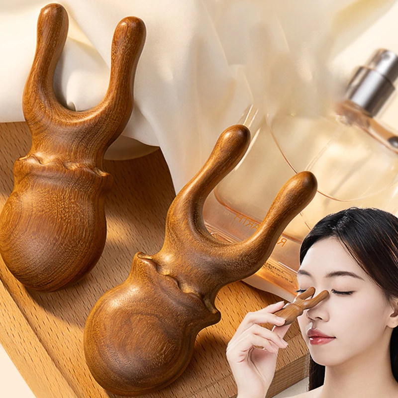 

1Pc Sandalwood Massage Comb Nose And Eye Acupoint Massage Comb Relieve Rhinitis Promote Blood Circulation