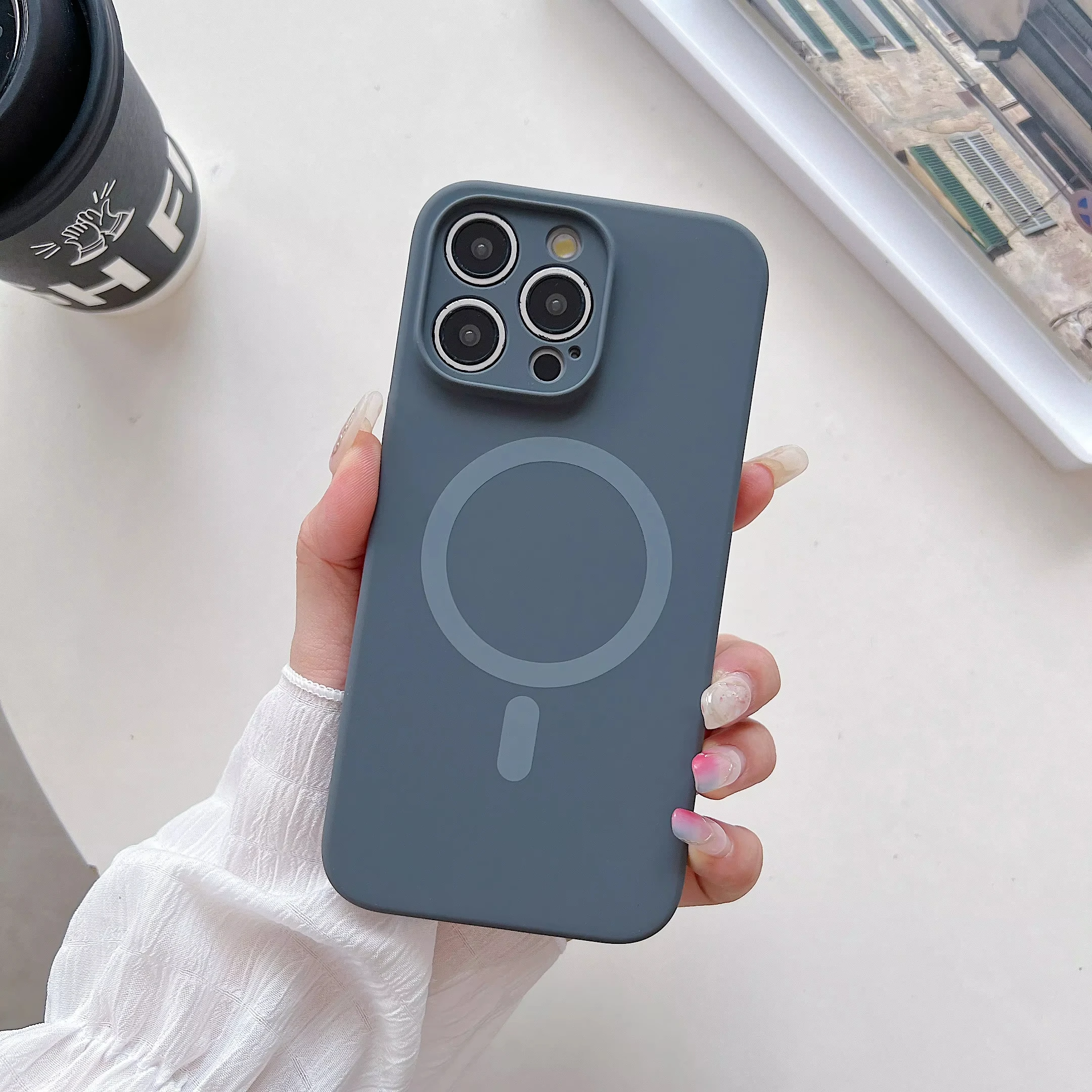Fashion Bright Fluorescent Liquid Silicone Magnetic for Magsafe Case For iPhone 16 15 14 13 Pro Max Wireless Charge Candy Cover