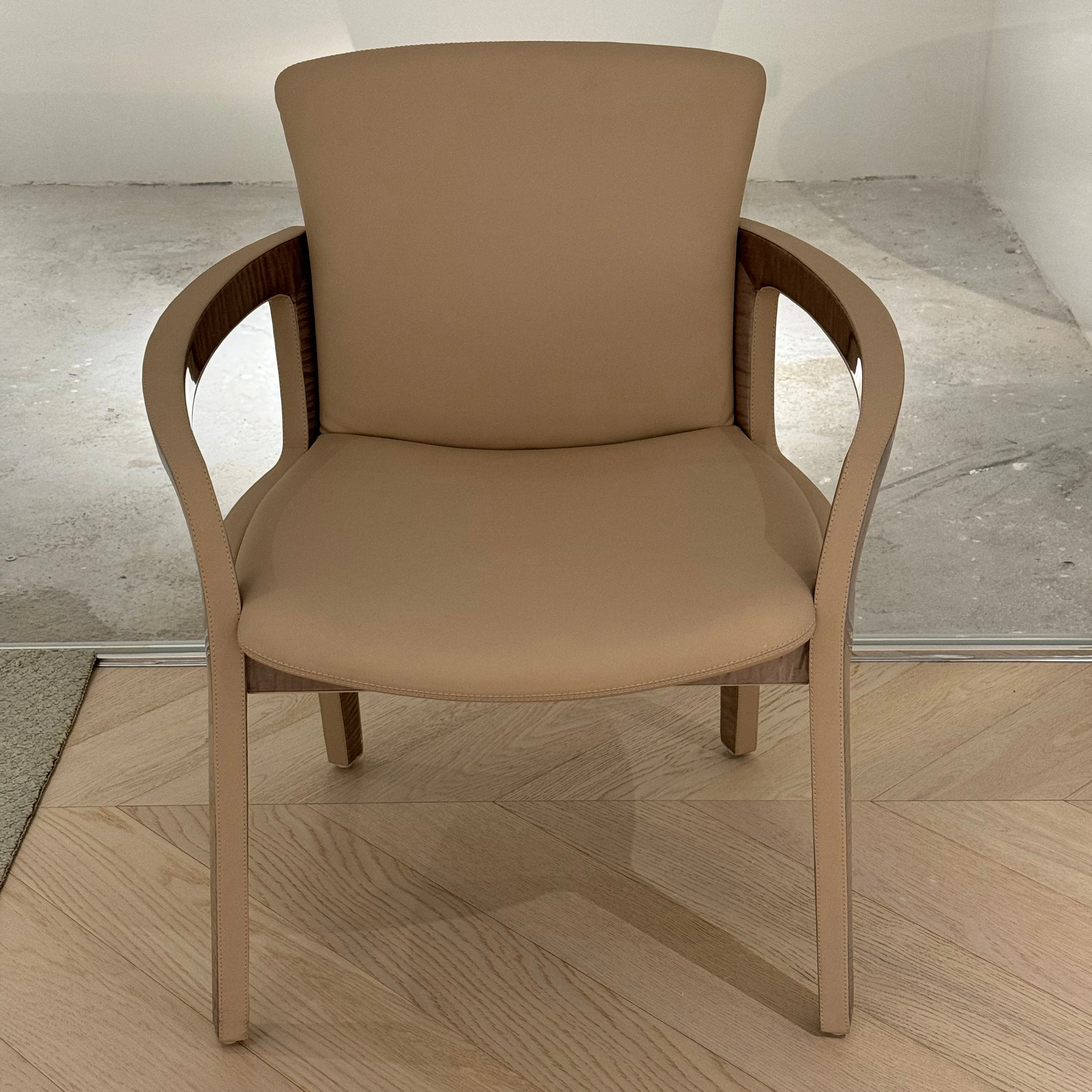 تصميم حديث عالي الجودة من الخشب الصلب للفنادق والمكتب المنزلي كرسي طعام من القماش الأصلي أثاث داخلي للاستخدام العائلي #2