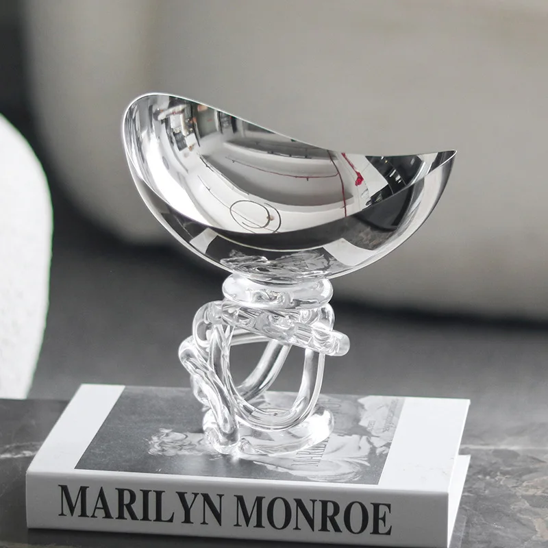 Abstract twisted glass base, ingot-shaped fruit plate ornament, model room, hotel villa, clubhouse, snacks, dried fruit bowls