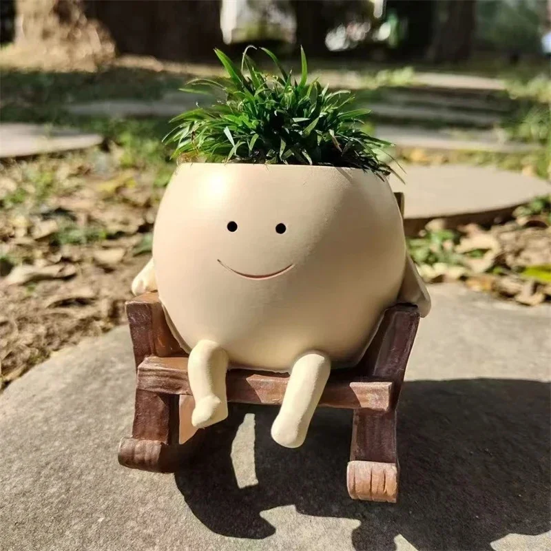Novelty Cute Cartoon Smiling Face Rocking Chair Planter Mini Resin Succulent Pot For Indoor Desktop Decor Plant Lovers Gift