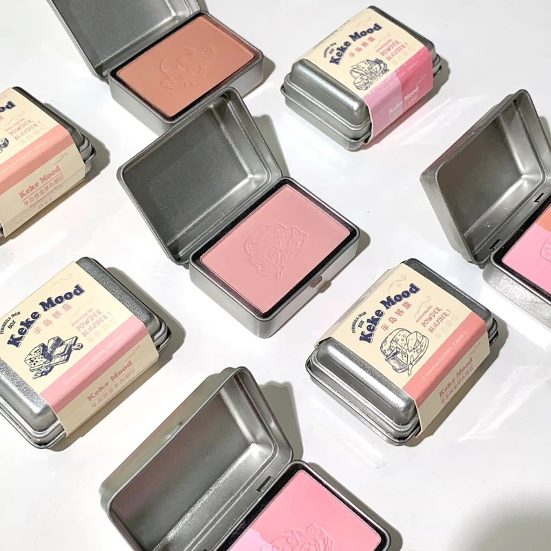 

Metal Case Blush Single-Shade Gradient Grayish Pink Matte for Brightening Versatile Makeup for Radiant Complexion Contouring