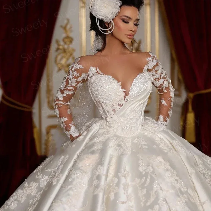 Vintage 2026 Wedding Dress Shee V-Neck Beaded Lace Appliques Long Sleeves Satin Bridal Gown for Brides Dubai Vestido De Noiva