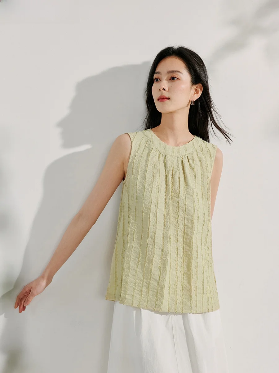 

Loose Fit Textured Pleated Vest irt round Ne Svel Summer New Women's Clothing INMAN Lazy Sle Faionable Top