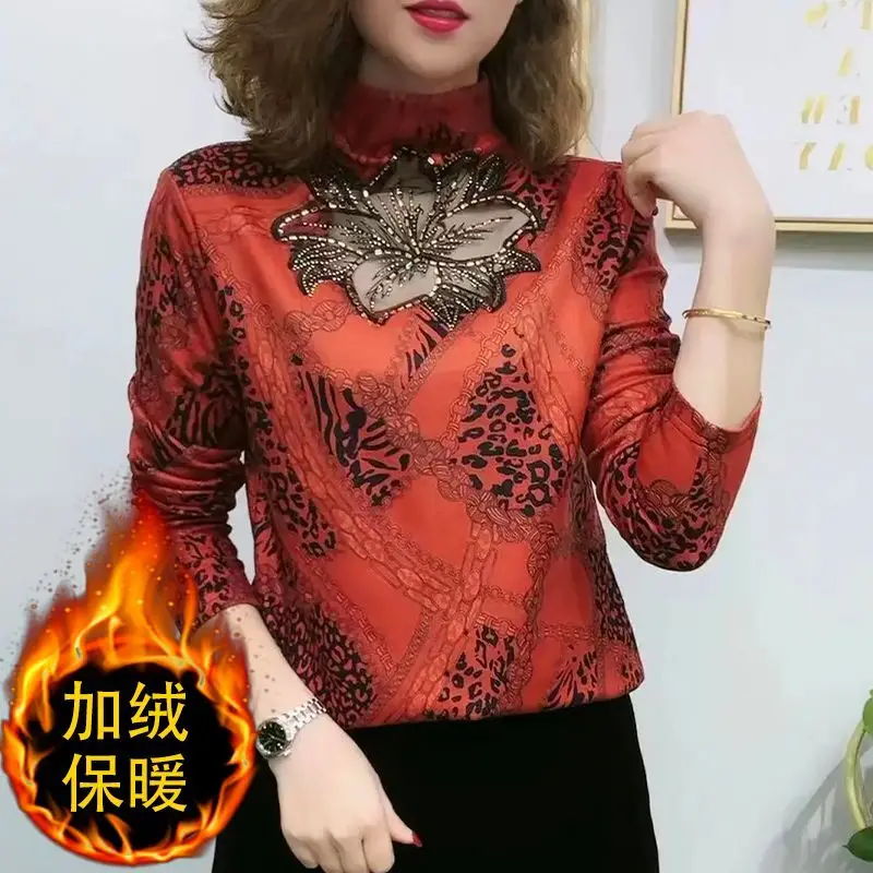 Autumn and Winter New Style Plus Fleece Warm Hollow Embroidery Half High Collar Fashion Undershirt Versatile Long Sleeve Tops