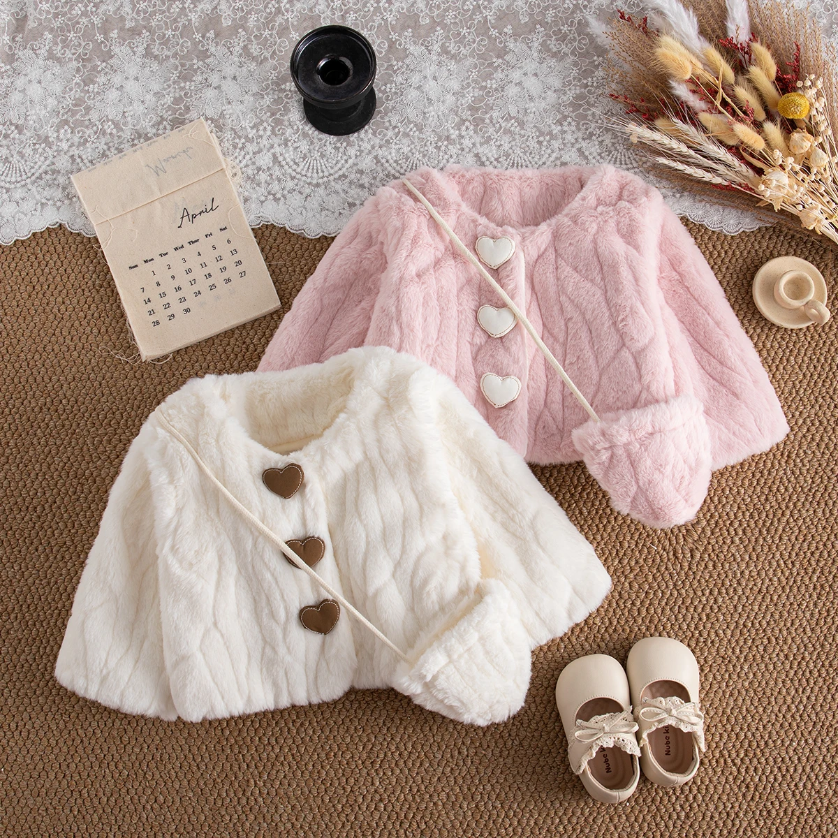 

Cute Girls Pink Coat For Outdoor Paly Autumn Winter Toddler Girl Coat Heart Shape Button Plush Jacket with Bag