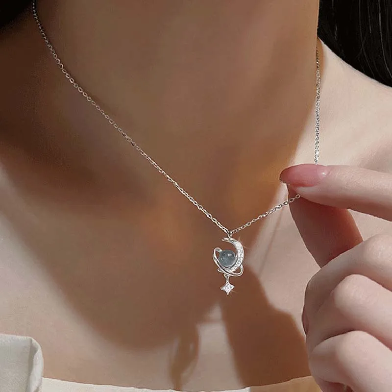 Fashion Shiny Star Moon Pendant Necklace for Women Simple Silver Color Moonstone Clavicle Chain Necklace Party Jewelry Gifts