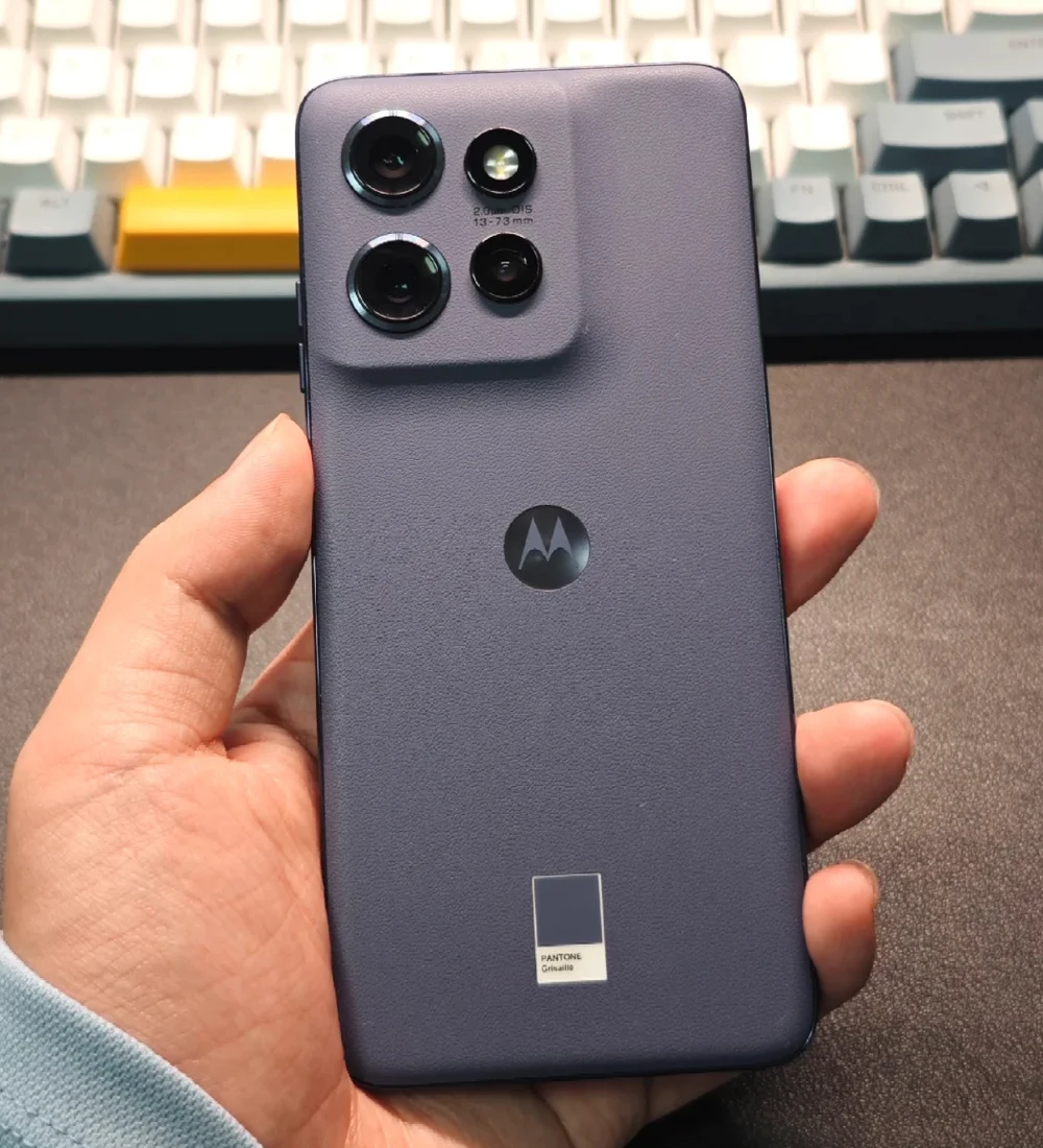 Motorola s50 Smartphone Moto s50 Dimensity 7300 5G Mobile Phone 6.36'' 120Hz P-OLED Display 4310mAh 68W SuperVOOC 50MP Camera