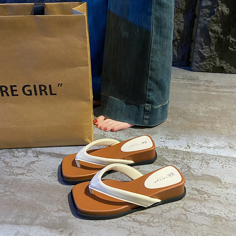 

CRLAYDK Womens Casual Flip Flops Wedge Leather Walking Non Slip Summer Beach Slippers Indoor Outdoor Travel Slides for Ladies