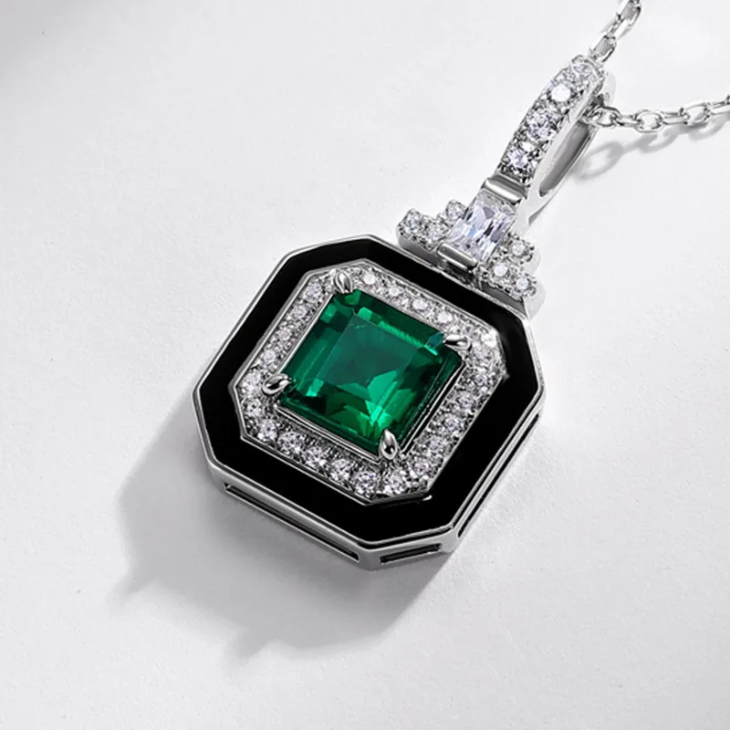 

Emerald Pendant Necklace for Women S925 Silver Cultivated Gemstone Light Luxury Elegant Dainty Choker Jewelry Gift for Her