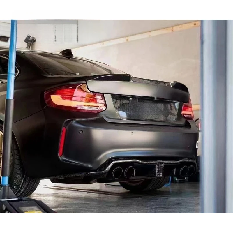 

High-quality Lightweight Dry Carbon Fiber Trunk Lid in CSL Style for the 2 Series F22, M2, M2C, F87