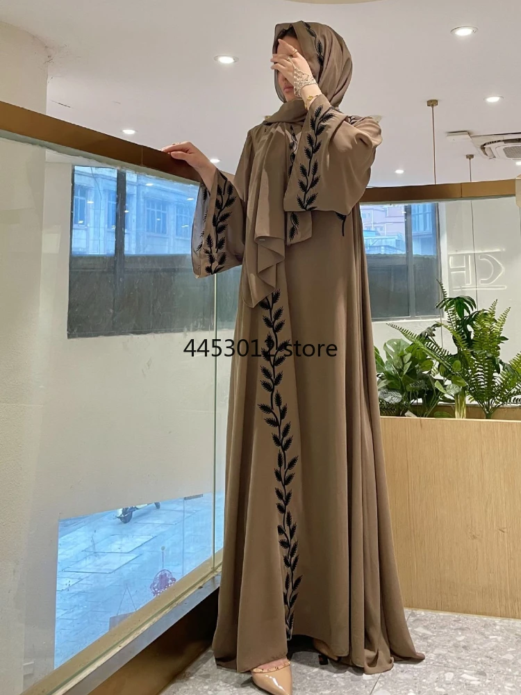 Robe longue brodée avec écharpe pour femme, abaya musulmane, Eid, Dubaï, arabe, Maroc, Kaftan, écharpe de sauna, magnifique, ensemble de 2 pièces