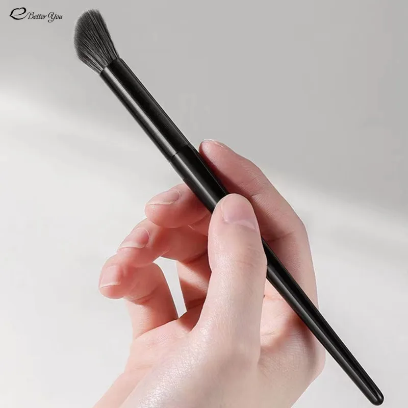 Nose Shadow Brush Angled Contour Makeup Brushes Eye Nose Silhouette Eyeshadow Cosmetic Blending Concealer Brush Makeup Tools