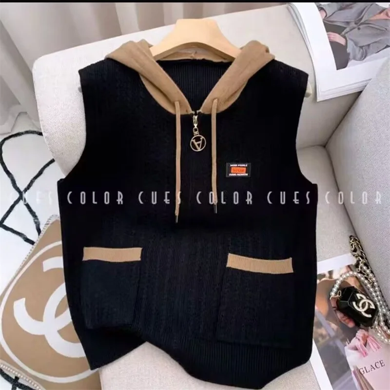 春秋新作 2025 ニットカーディガンベストジャケット レディースファッション ポケット付き ノースリーブ カラーマッチングベスト フード付きベストトップ