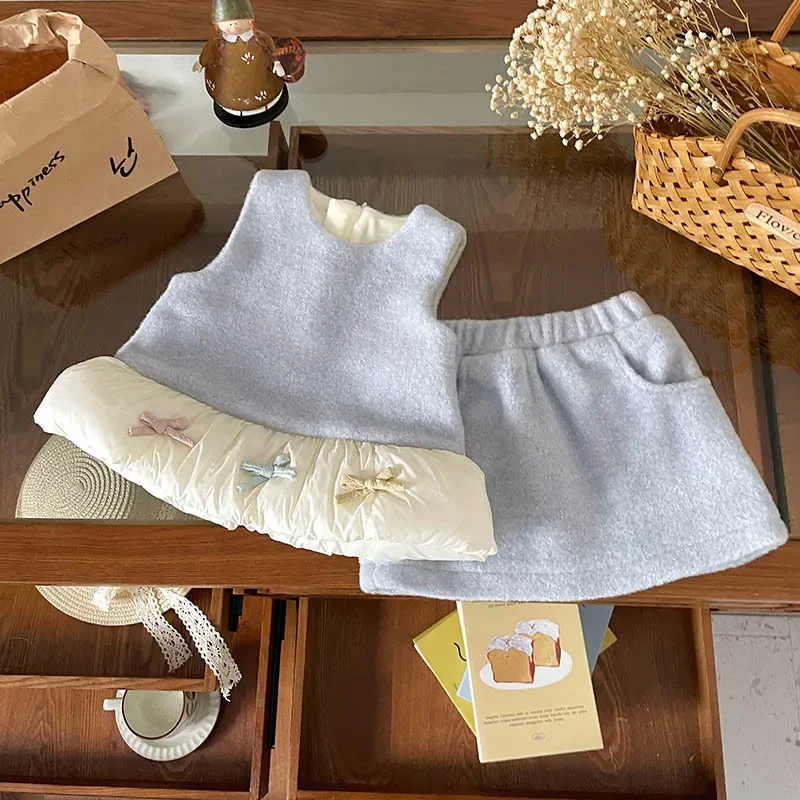 طقم مخملي للفتيات لخريف وشتاء 2025 طقم فستان الأميرة الحلو الجديد طقم أطفال غير رسمي دافئ #1