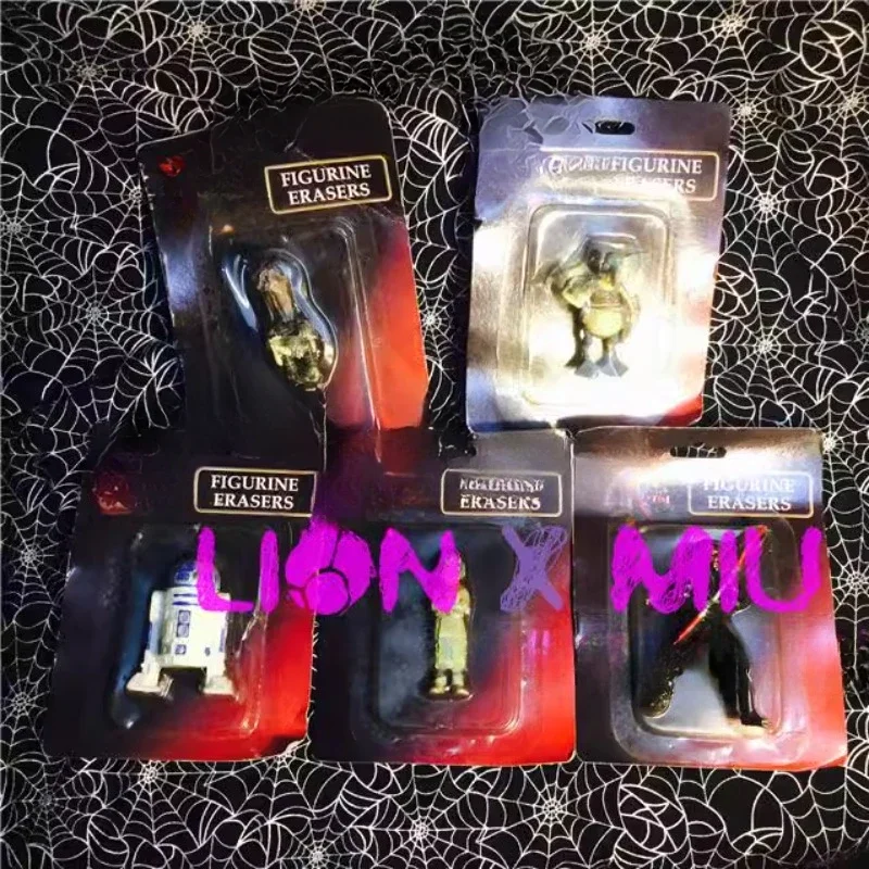 Old Stock Antique Lucasfilm Mini Hanging Card Set of Anime Model Birthday Gift Action Figure Collections Pendulums