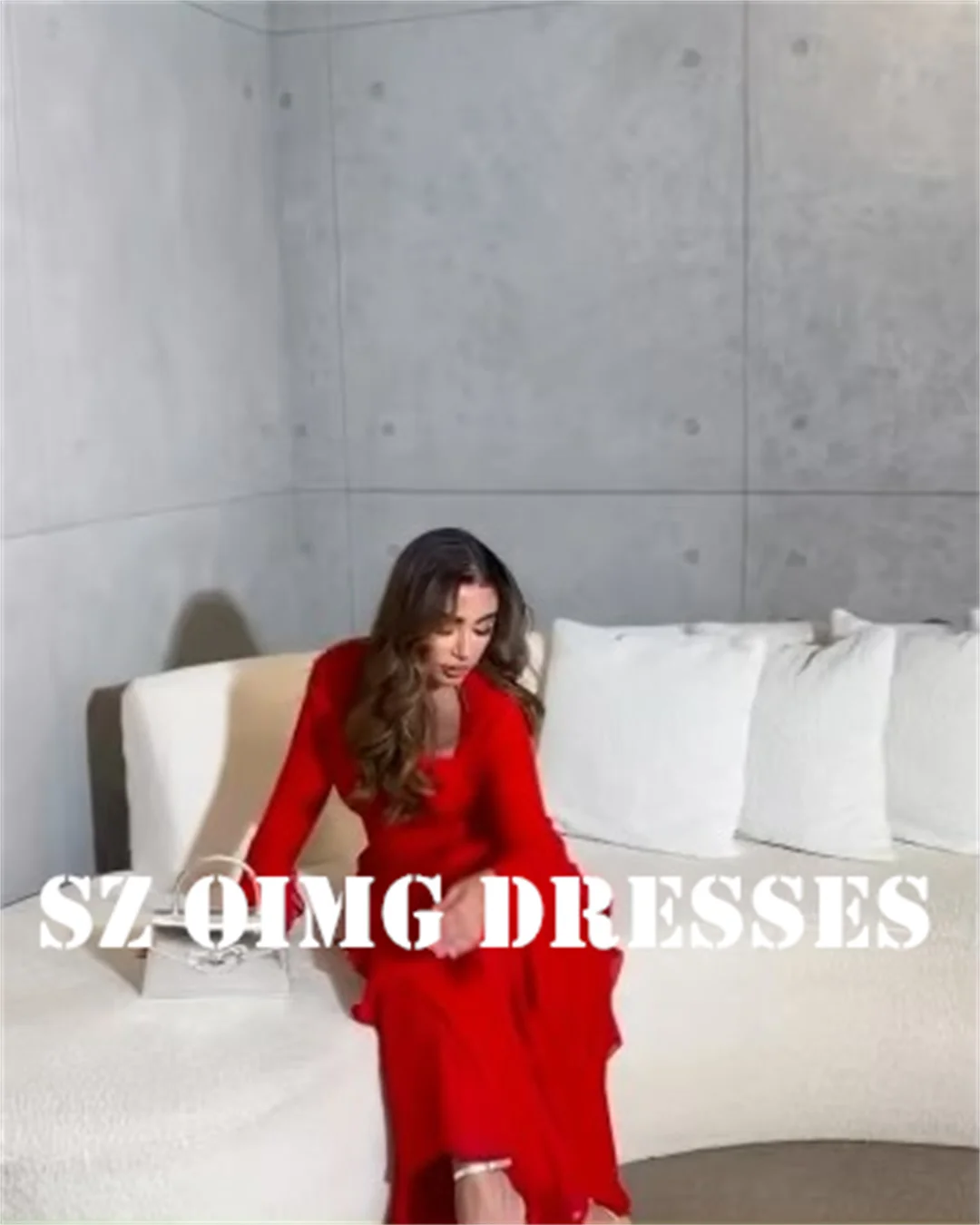 

OIMG New Design Long Sleeves Simple Prom Dresses Saudi Arabic Women Red Ruffles Satin Evening Gowns Formal Party Dress