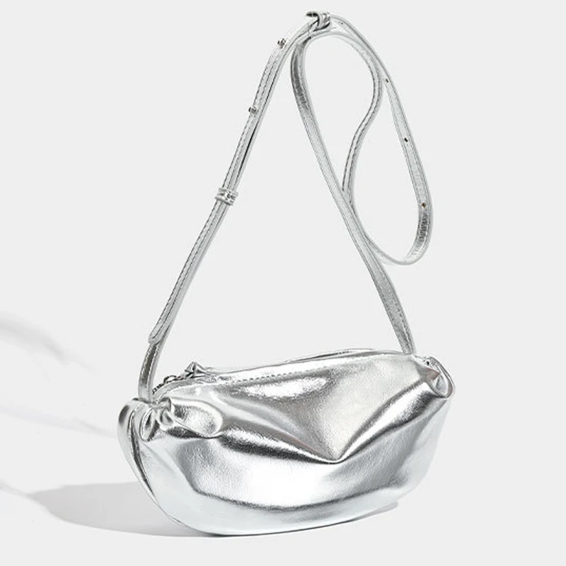 

2024 Women's Bag New Niche Design Silver Saddle Dumpling Bag Crossbody Bag One Shoulder Armpit Soft Leather Crescent Bag