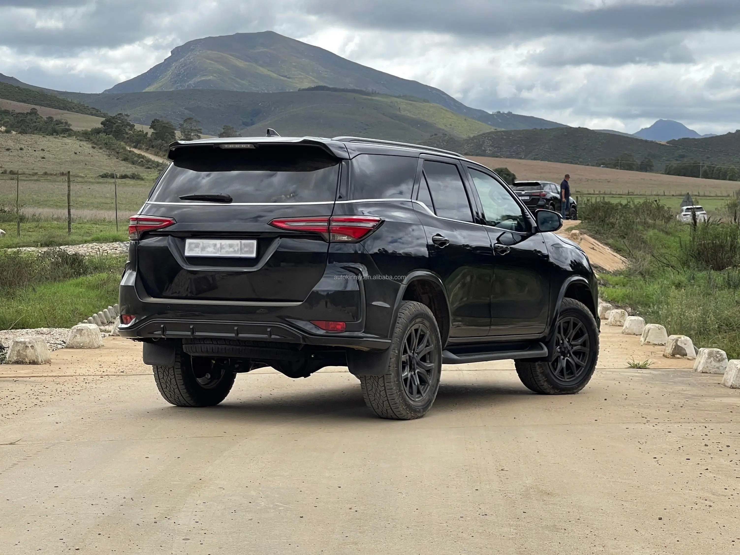 Modification Easy Install  for To-Yo-Ta Fortuner 2017-2022 Change to Fortuner Legender GR Sport Bodykit PP Bumper LED Headlights - Image 6