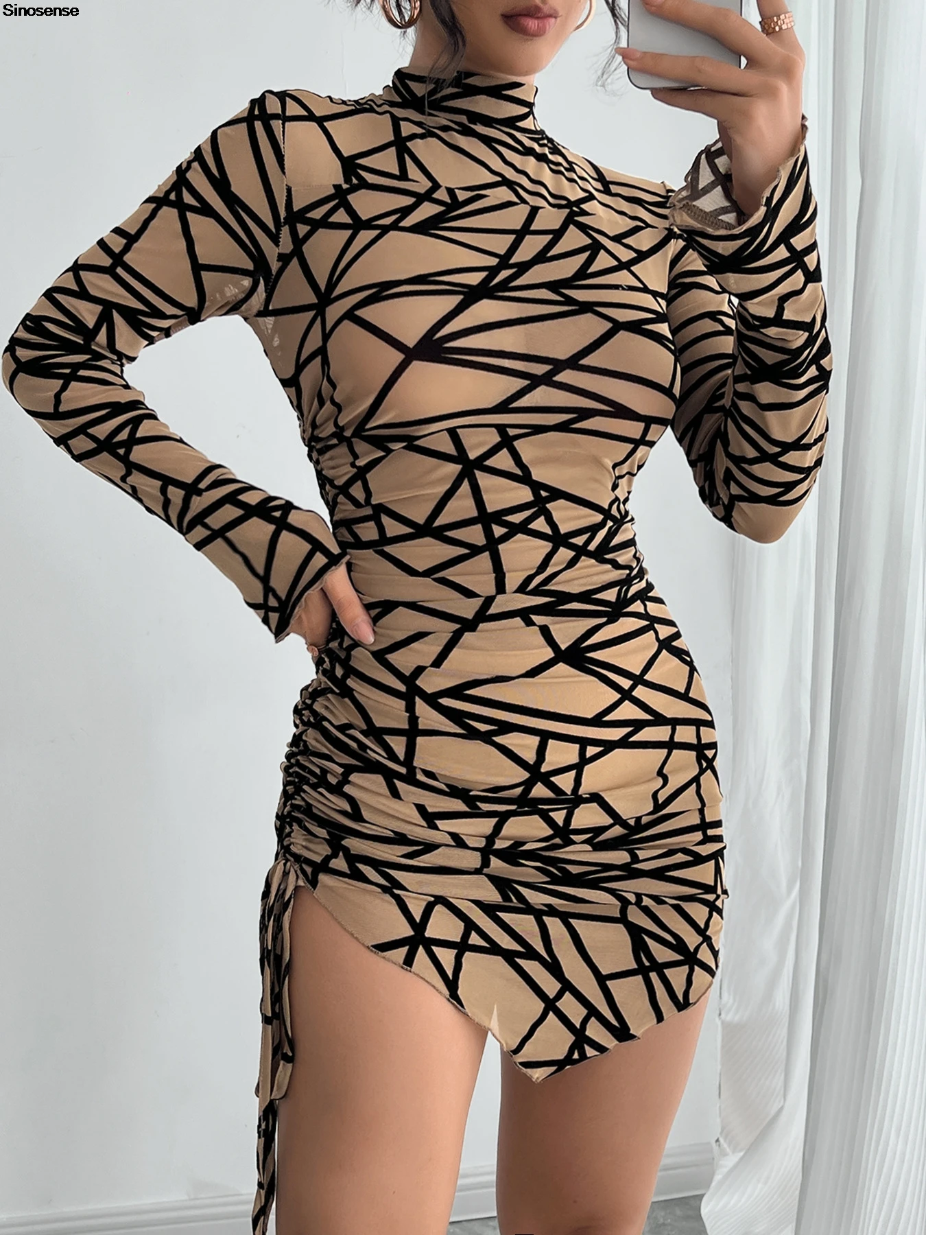 Damen-Kleid mit geometrischem Druck, langärmelig, figurbetont, Seitenschlitz, Kordelzug, gerüscht, schmal, durchsichtiges Netz, unregelmäßiges Nachtclub-Minikleid