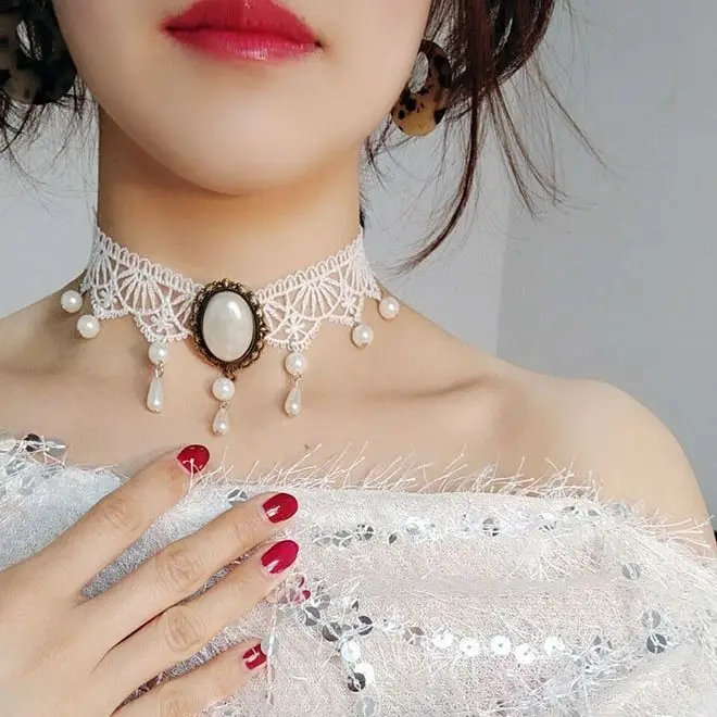 Gothic Victorian Black Lace Necklace for Women Boho Crystal Tassel Choker Dark Lolita Style Sexy Lace Holiday Party Jewelry