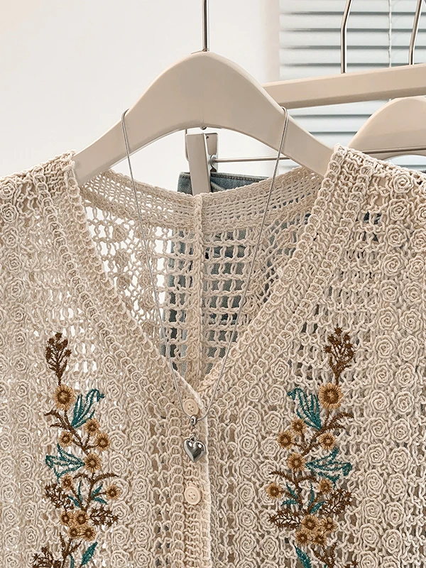 Elegant Embroidered Floral Hollow out V-Neck Short Knitted Vest Women's Sweet Youthful Spring Top Casual Style Cotton Linen B...