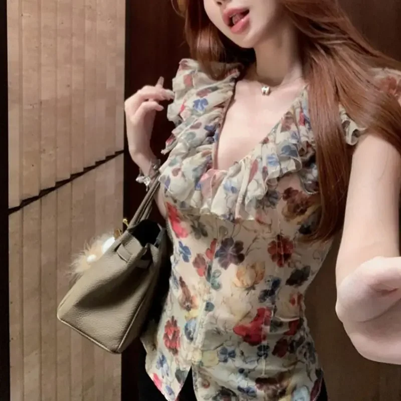 

Ruffled French Floral Sleeveless Chiffon Shirt Women 2025 Summer Pure Desire V-neck Slim Waist Y2k Top ブラウス Blouses