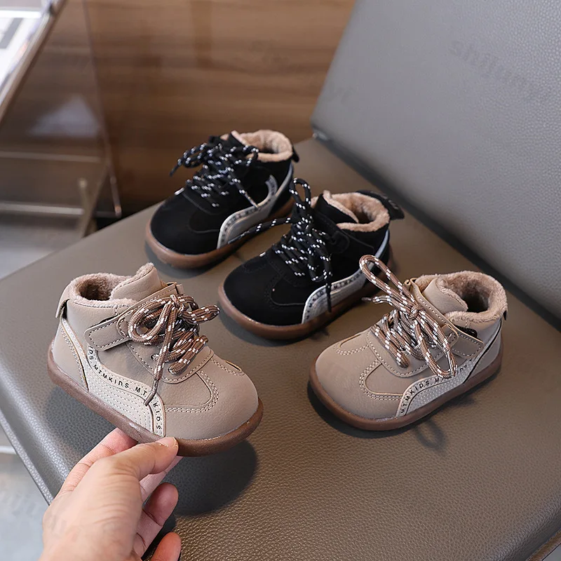 الأطفال أحذية قطنية غير رسمية 2025 الخريف الشتاء جديد بنين بنات أحذية رياضية الرجعية الاطفال عدم الانزلاق عالية الجودة الدافئة طفل أحذية رياضية