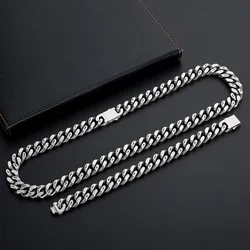 2022 Tide Wear Stainless Steel Hip Hop Necklace Men's Versatile Rap Fashion Titanium Steel Cuban Chain Necklace Bracelet Set