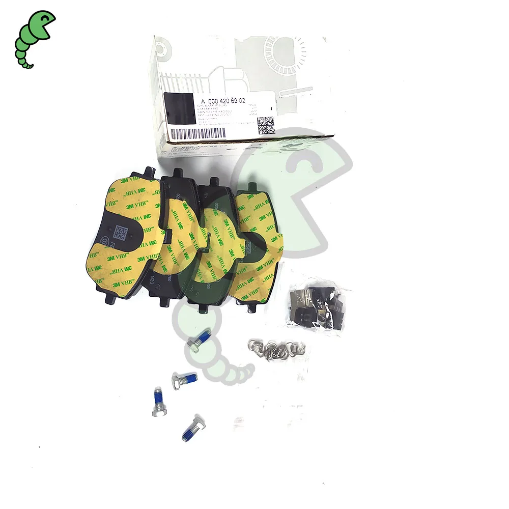 

A0004206902 High Quality Brake Pads GDB330 GDB8313 A0004207000 A0004205103 For Benz CLA C118 W177 M1946 0004206902 000 420 69 02