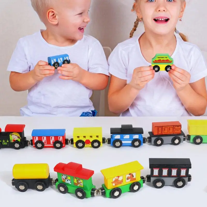 Giocattoli del treno Set di treni magnetici in legno Giocattoli educativi Montessori per bambini Numero del treno del bambino Accessori per giocattoli di apprendimento in legno