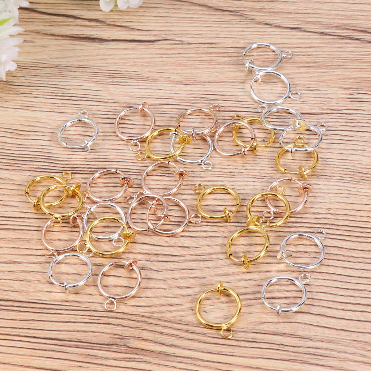 

30pcs Ear Clip Accessories Non Piercing Earrings Smooth Surface Long Time Color Retention Safe Comfortable Hypoallergenic DIY