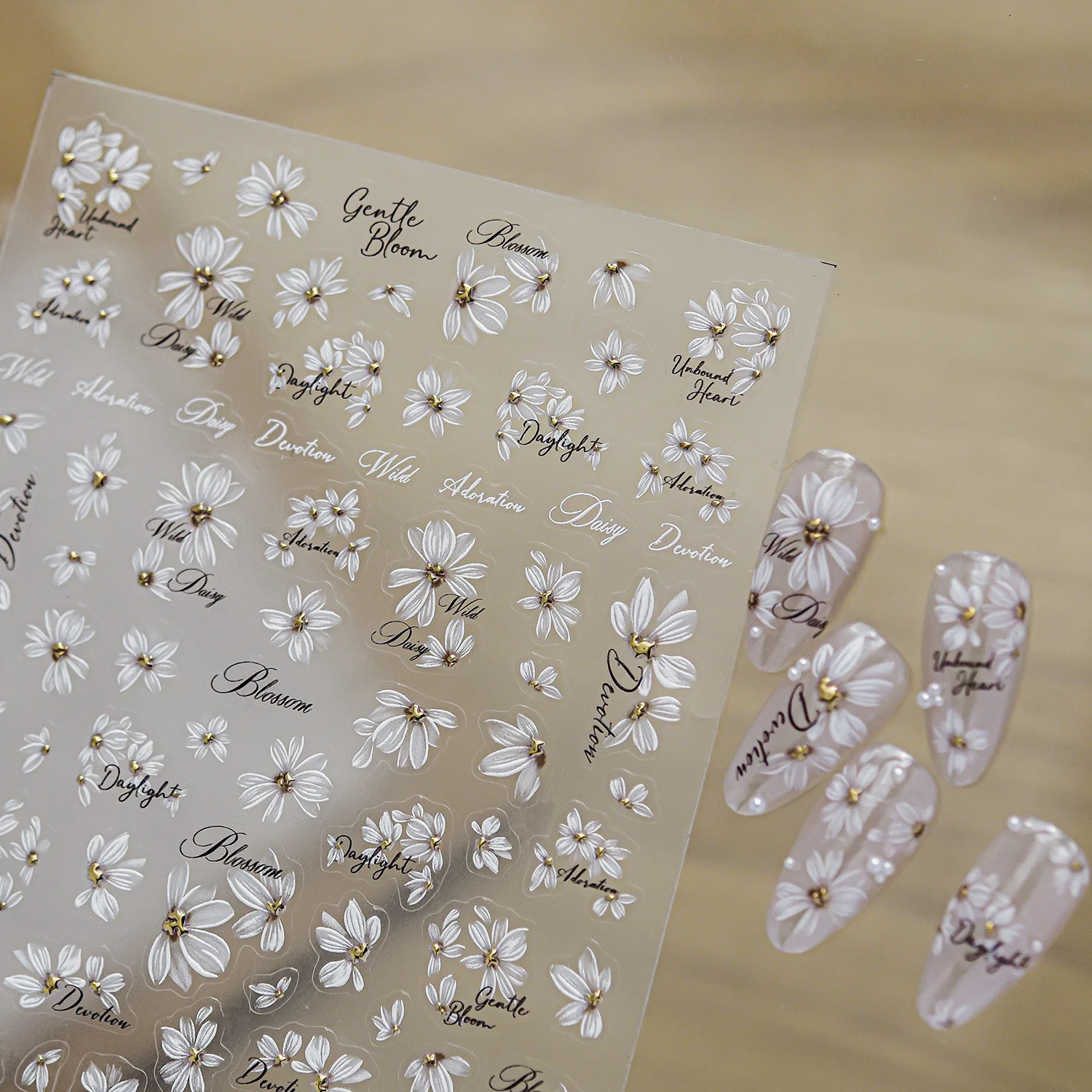5D Fairy Vivid Gilding Pistil White Daisy Nail Stickers Vintage Elegant Floral Nail Decals Spring Summer Manicure Accessories