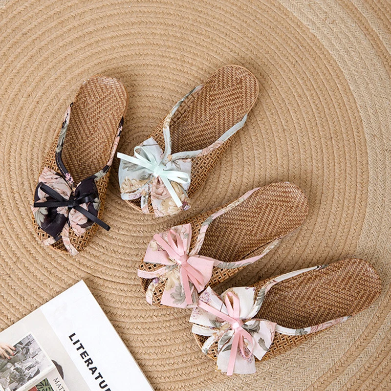 

Bow Tie Rattan Slippers for Women Cute Korean Style House Slides Soft Sole Anti-Slip Breathable Indoor Sandals for Summer