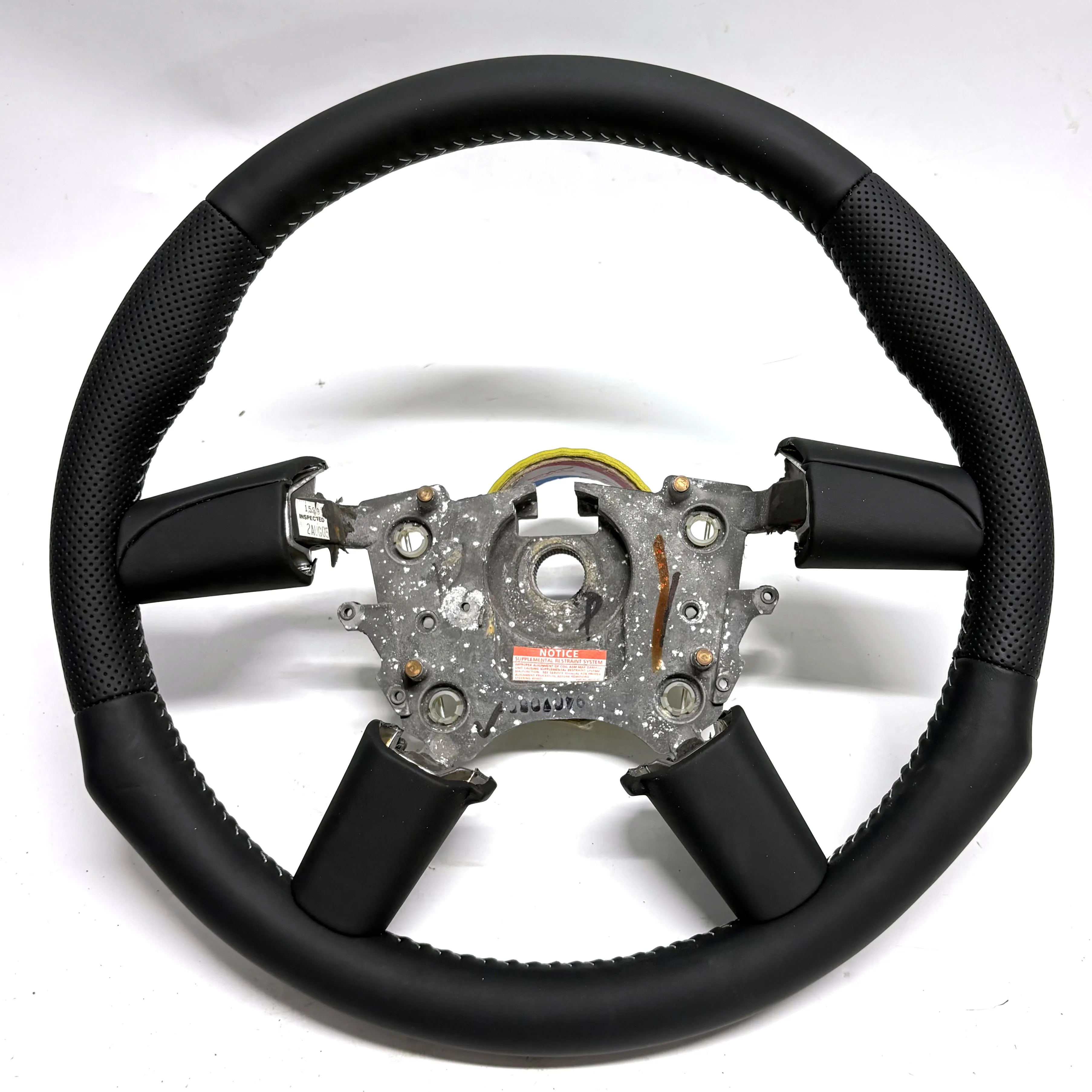 

Carbon Fiber Steering Wheel with Black Leather for Pontiac GTO/Holden 2004-2006
