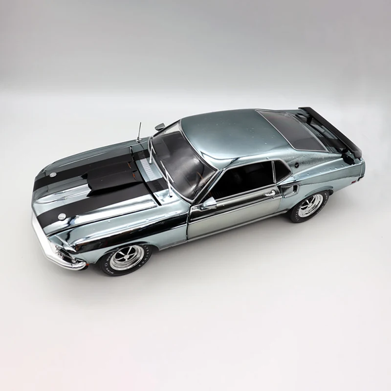 Diecast Alloy 1:18 Scale Ford Mustang BOSS 429 Cars Model Electroplated Color Adult Toys Classics Souvenir Gifts Static Display